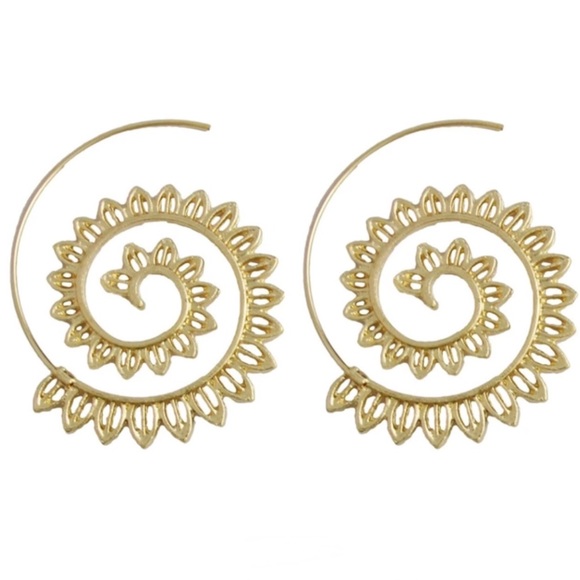 🌺3/$25 EarringsNWT Bohemian Spiral Whirlpool Boho - Picture 2 of 5